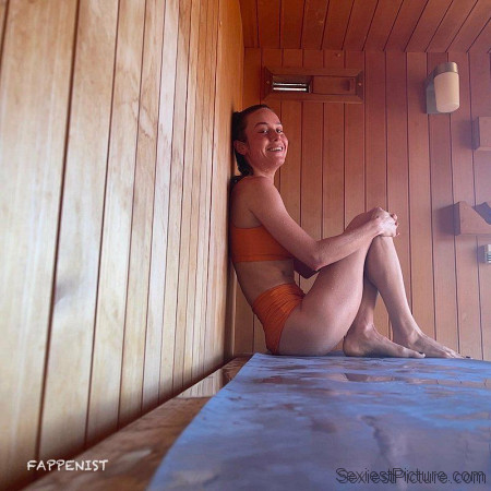 Brie Larson Sexy in the Sauna