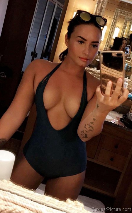 Demi Lovato cleavage in a bathing suit