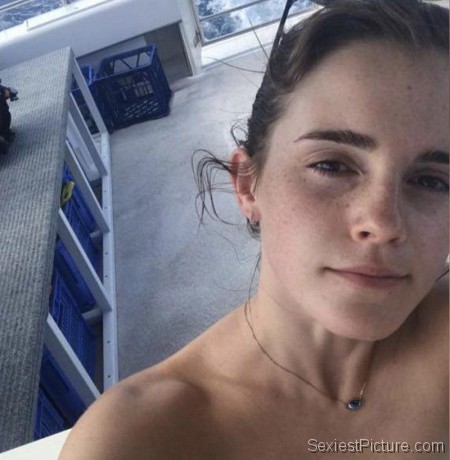 Emma Watson Nude Photo and Video Collection