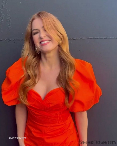Isla Fisher Tits and Legs