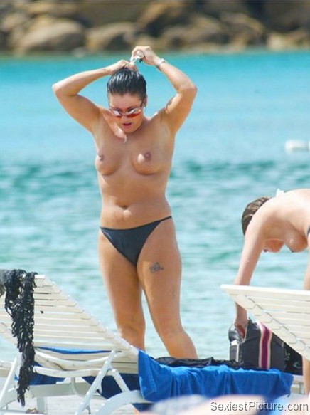 Jessica Wallace nude beach topless bikini boobs big tits paparazzi leaked