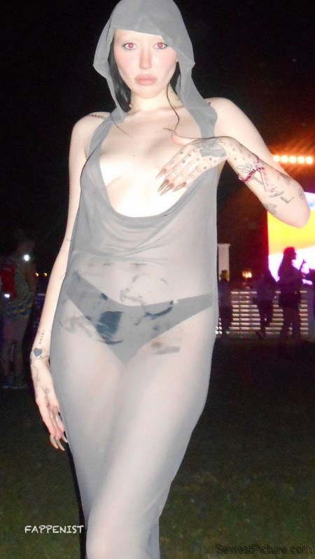 Noah Cyrus Nude Big Tits at Coachella 2024