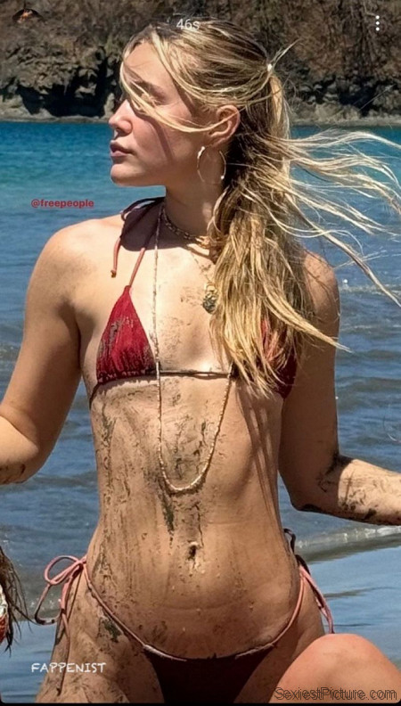 Olivia Ponton Tits Sexy Micro Bikini