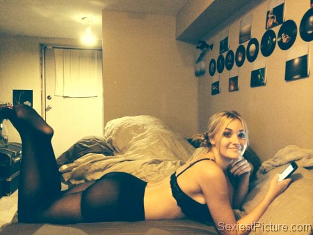 AJ Michalka pics leaked