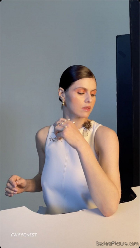 Alexandra Daddario Nipples