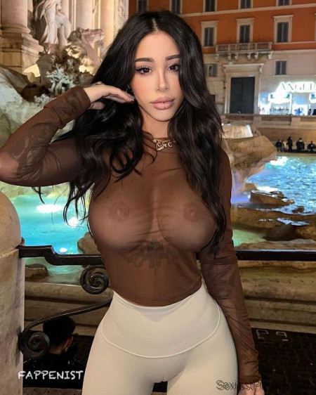 Alexis Mucci Big Tits