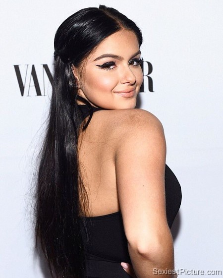 Ariel Winter sexy dress Vanity Fair red carpet