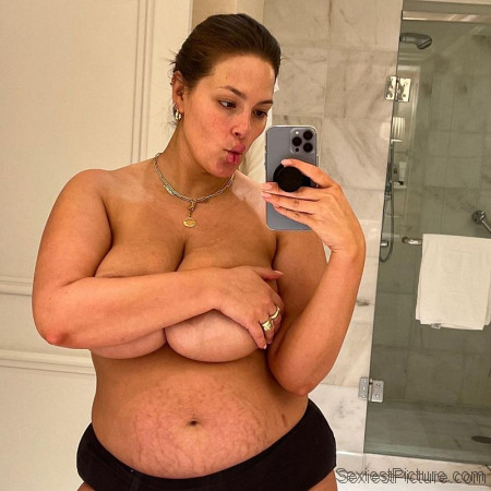 Ashley Graham Topless Boobs