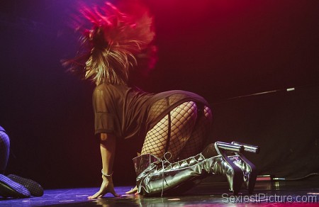 Becky G booty on stage