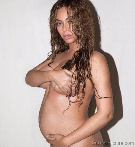 BeyoncÃ© naked pregnant