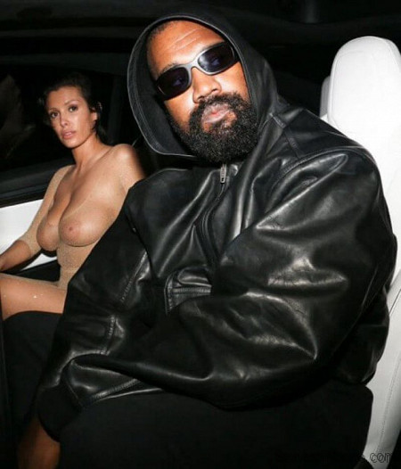 Bianca Censori Puts Her Tits On Display With Ye