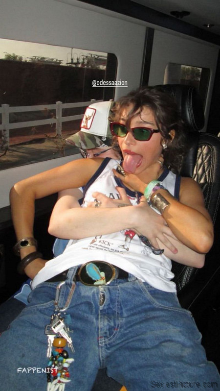 Billie Eilish Grabbing Odessa A'zion's Tits