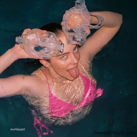 Billie Eilish Wet Big Tits