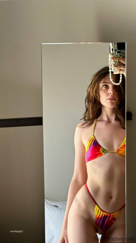 Cait Fairbanks Sexy Thong Bikini Selfie