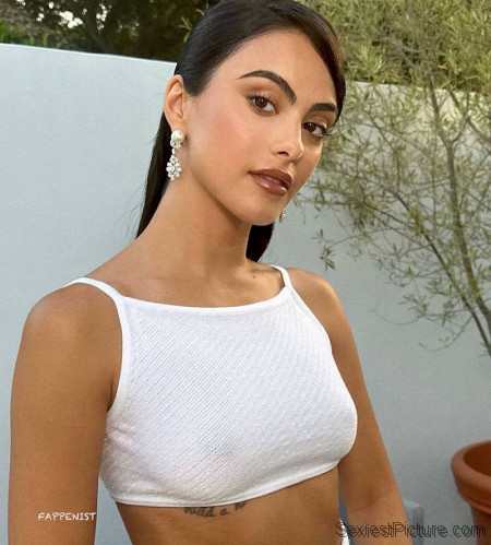 Camila Mendes Big Tits Nipples