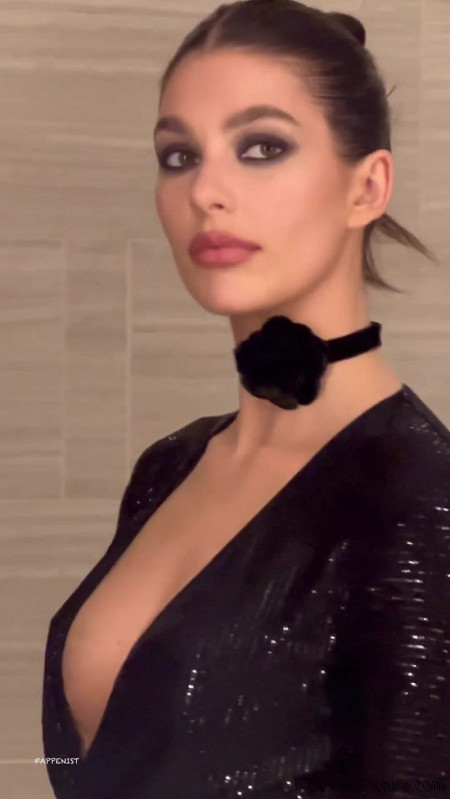 Camila Morrone Tits