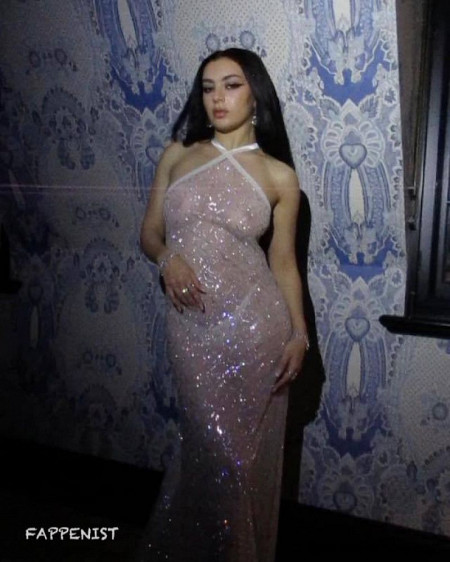 Charli XCX Tits and Ass