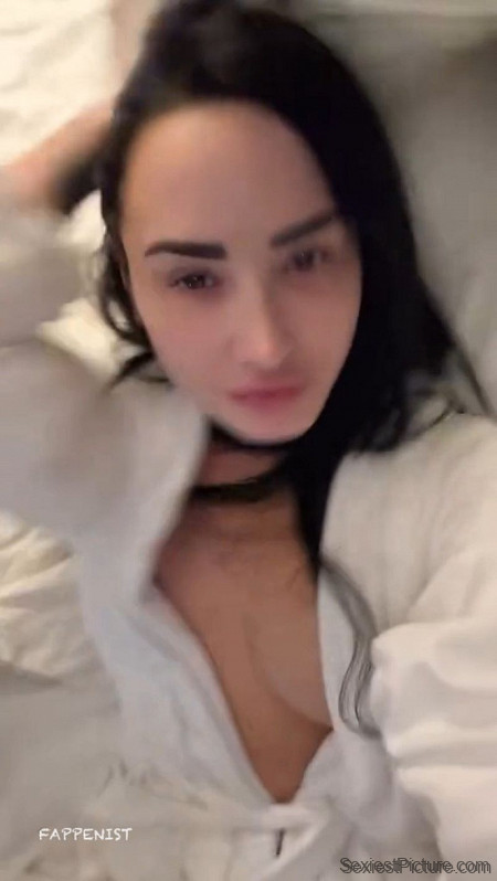 Demi Lovato Tits in a Robe