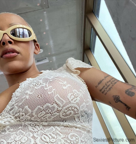 Doja Cat Big Tits Nipples