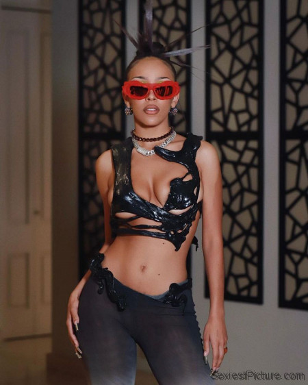 Doja Cat Tits