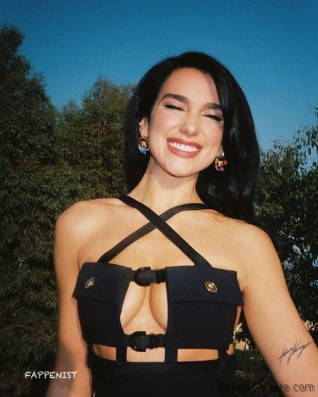 Dua Lipa Big Tits