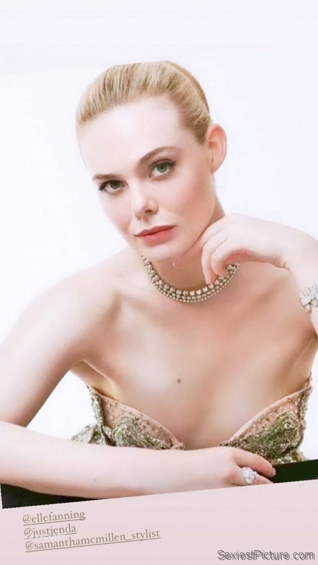 Elle Fanning Braless Tits