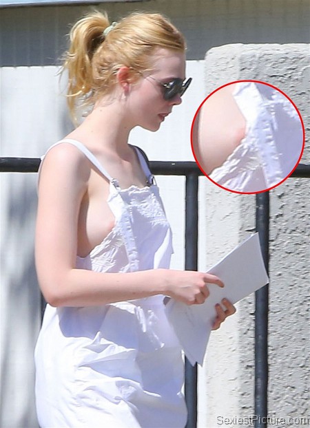 Elle Fanning public braless nip slip 