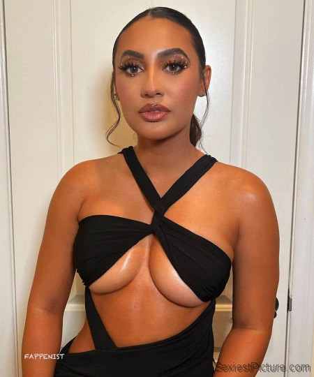 Francia Raisa Big Tits Underboob