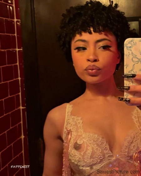 Ice Spice Nude Big Tits