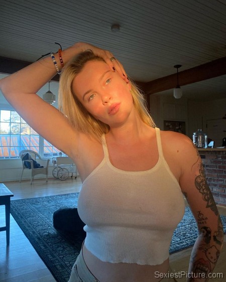 Ireland Baldwin Braless Boobs