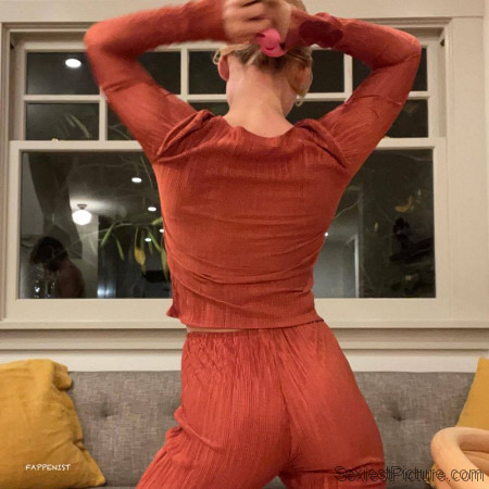 Jane Levy Sexy Ass