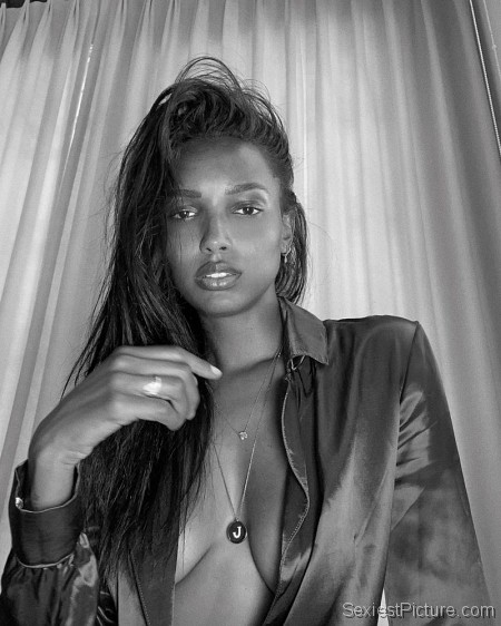 Jasmine Tookes Braless Boobs