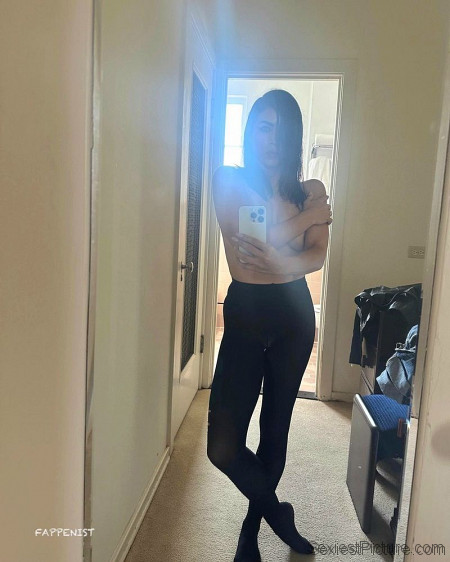 Jenna Dewan Topless and Sexy