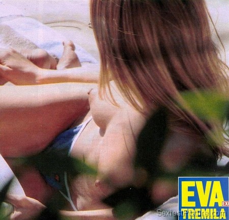 Jennifer Aniston nude rare paparazzi photo