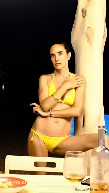 Jennifer Connelly Big Tits Bikini