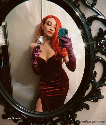 Jodelle Ferland Big Tits Halloween