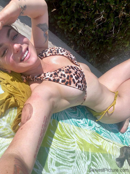 Jojo Levesque Sexy Bikini