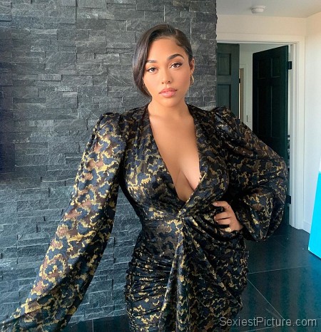 Jordyn Woods Braless Boobs