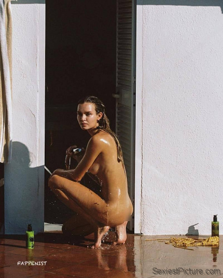 Josephine Skriver Naked