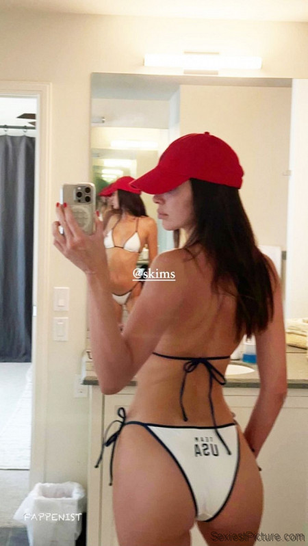 Kendall Jenner Ass Selfie