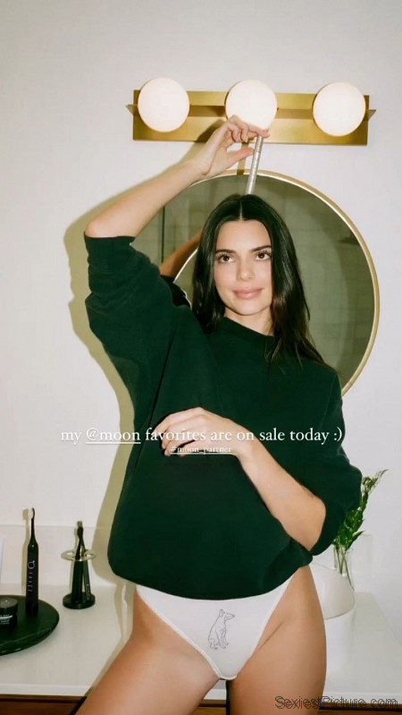 Kendall Jenner Sexy Panties