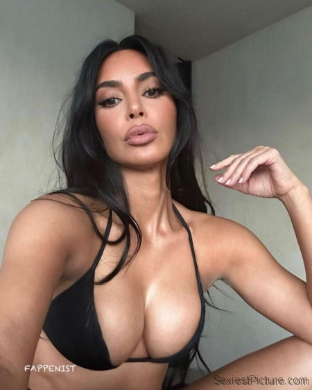 Kim Kardashian Boobs