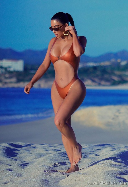 Kim Kardashian Sexy Ass Thong Bikini