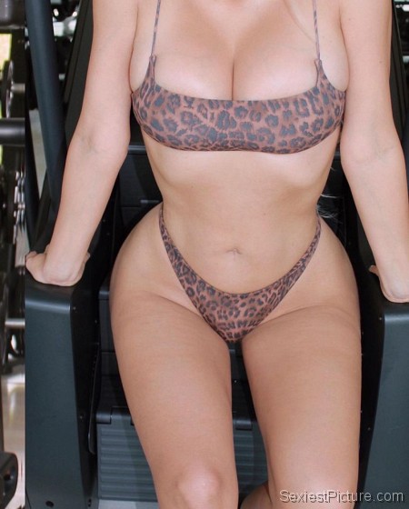 Kim Kardashian Sexy Bikini Cleavage