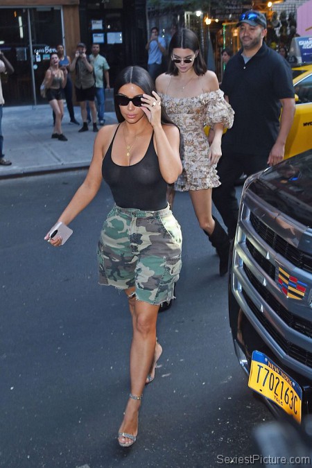 Kim Kardashian boobs