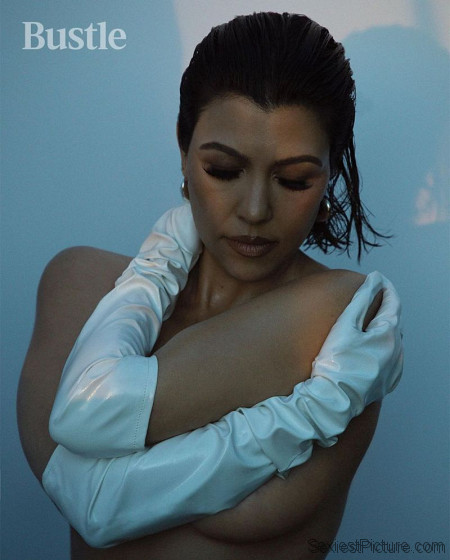 Kourtney Kardashian Topless and Sexy