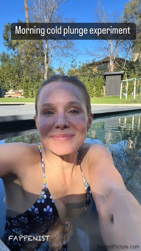 Kristen Bell Tits