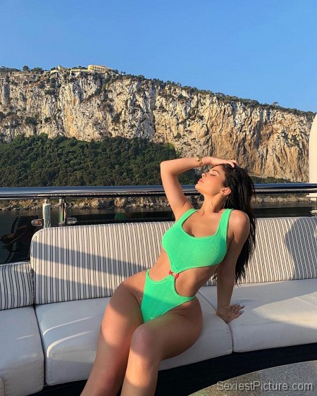 Kylie Jenner Sexy Ass