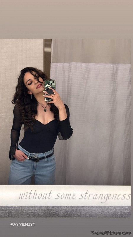 Lauren Lavera Tits