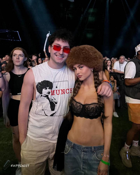 Leni Klum Big Tits in Just a Bra at Coachella